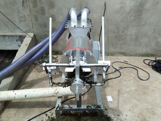 YZK-2型雞糞處理機(jī) YZK-2型雞糞處理機(jī)