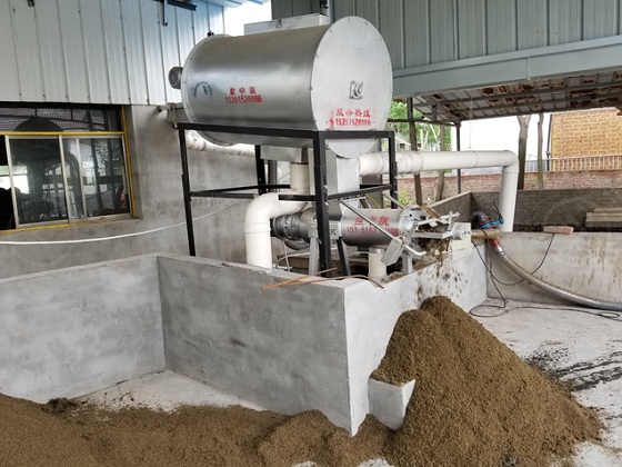 豬糞濃縮擠壓式固液分離機圖片 豬糞濃縮擠壓式固液分離機圖片